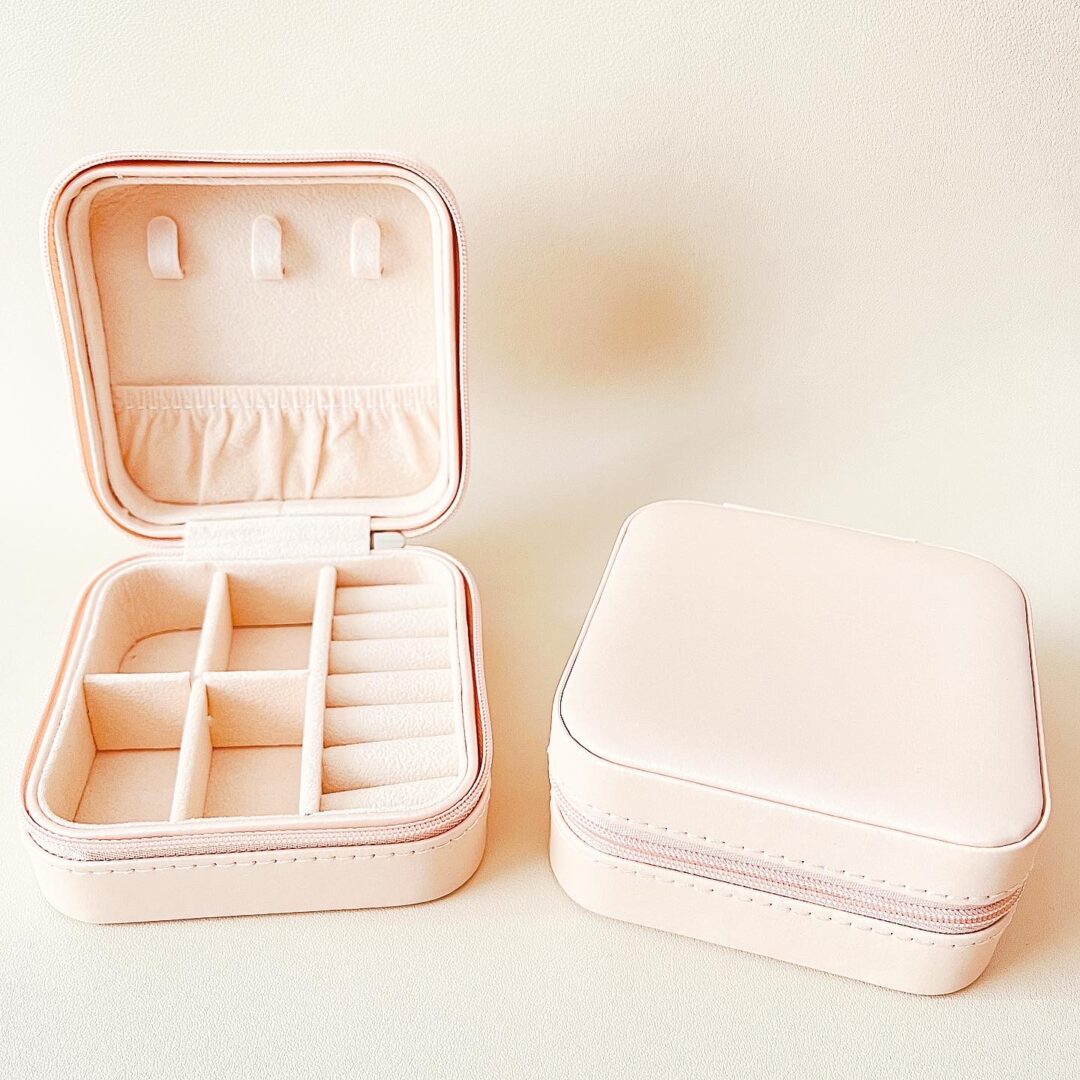 3E56D009-2F77-4196-A9B0-E1646B3C1F48 Organizador viajero rosa