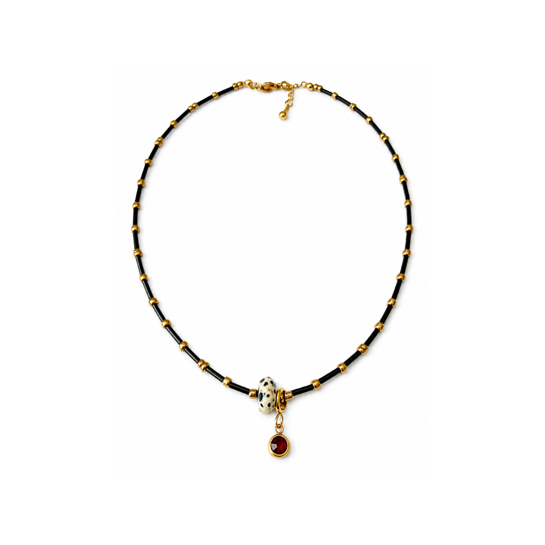 Collar Chic, acero inoxidable con oro de 18k, Pasionaria Collar-Chic-acero-inoxidable-con-oro-de-18k-Pasionaria.png