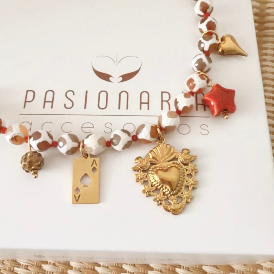 Collar corazón agatas